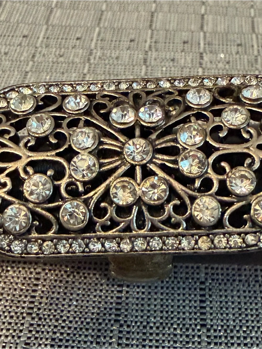 Vintage style statement ring